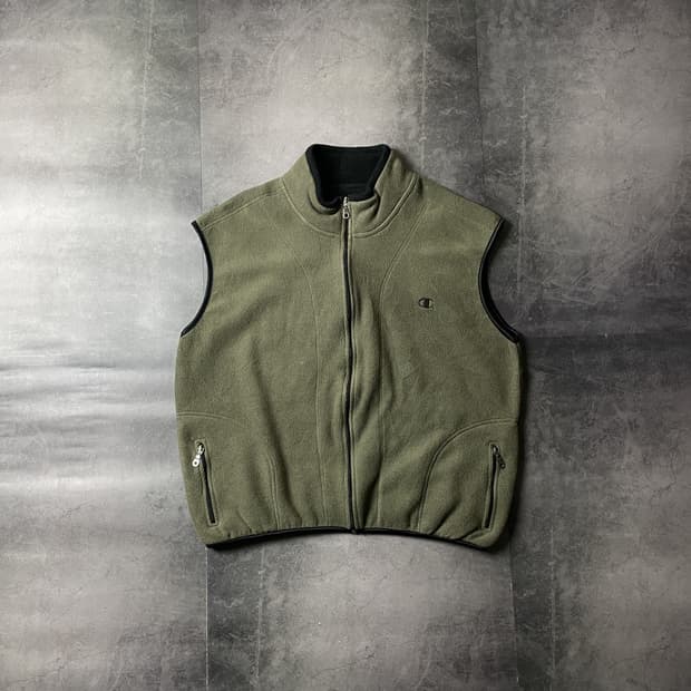 CHAMPION 00s 챔피온 빈티지 카키 플리스 베스트 A00543