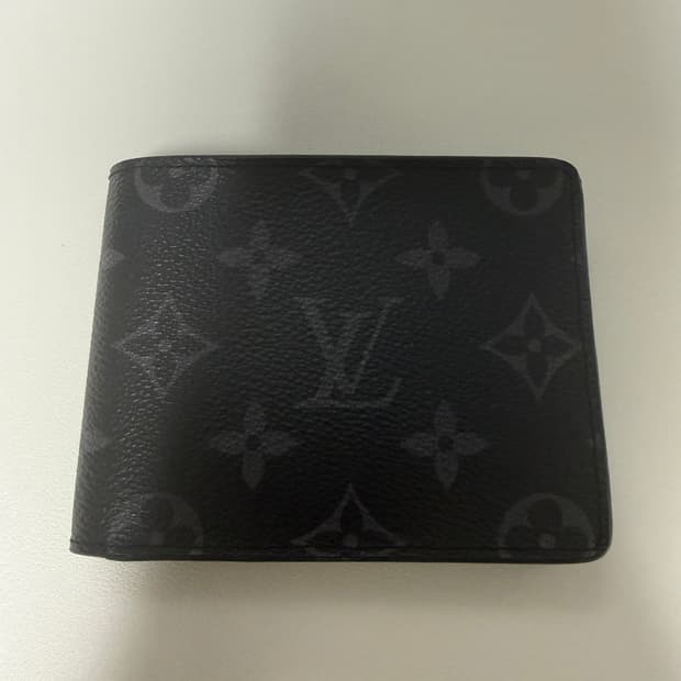 루이비통 반지갑