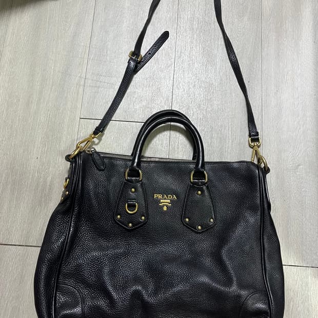 프라다 prada 크로스 빅백 (정품)