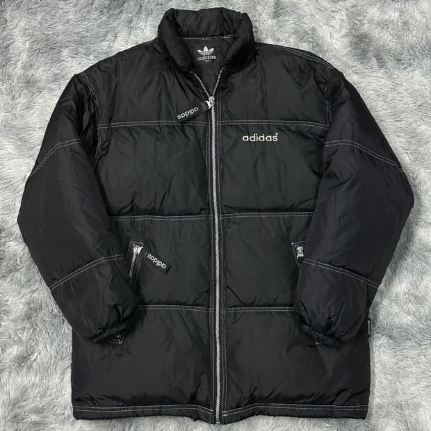 아디다스 올드스쿨 90s 유니크 패딩 L