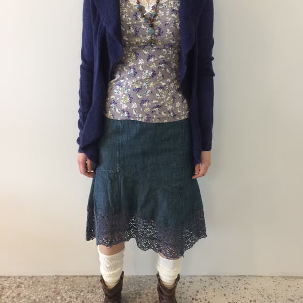 진한 보라파랑 가디건