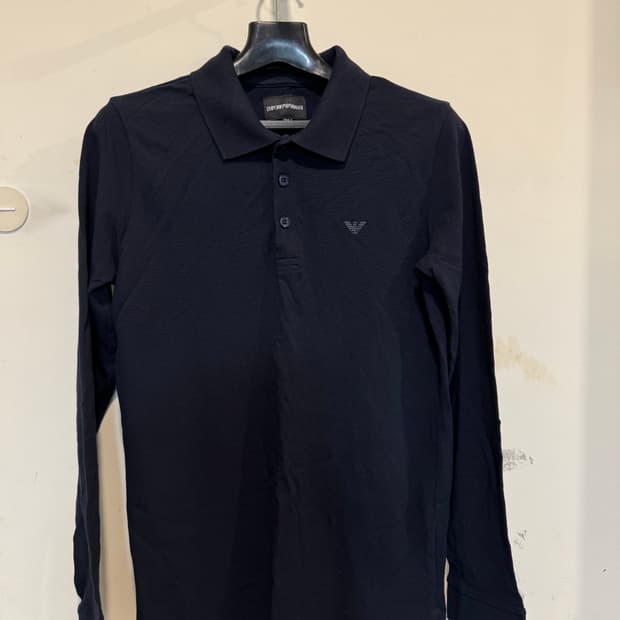 엠포리오아르마니 티셔츠