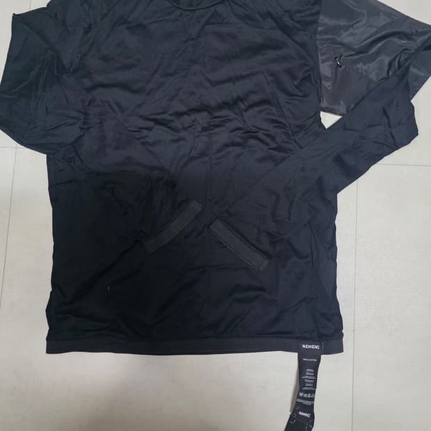 NEMEN 네멘 롱슬리브 M사이즈
