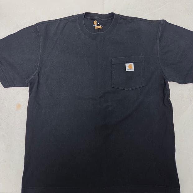 칼하트 포켓 반팔티 블랙
