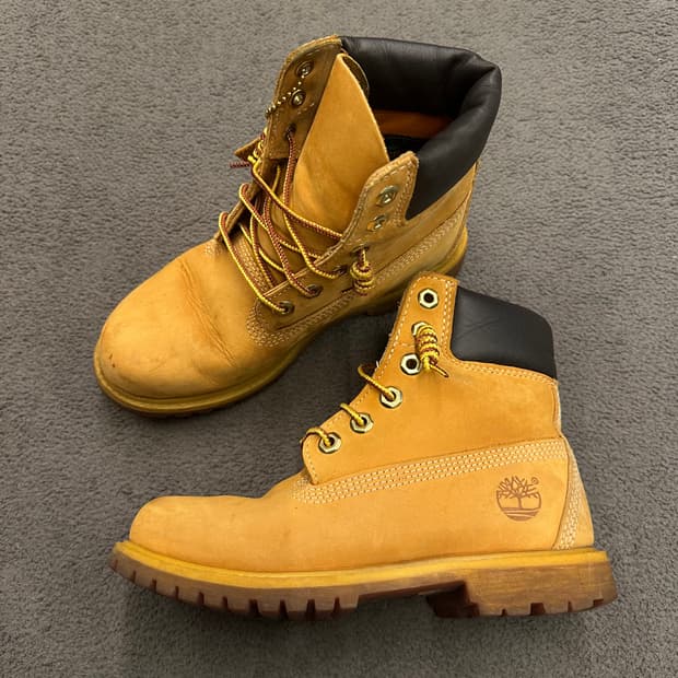 팀버랜드 6인치 처분 