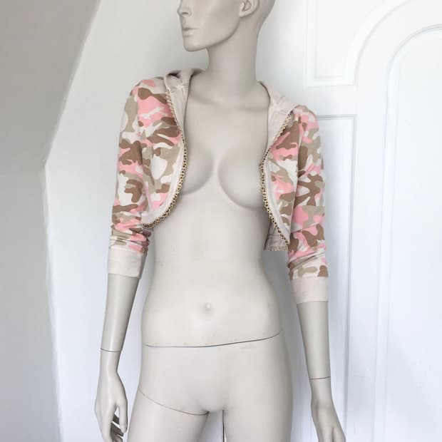 Camouflage Beaded Hoodie Bolero Pink