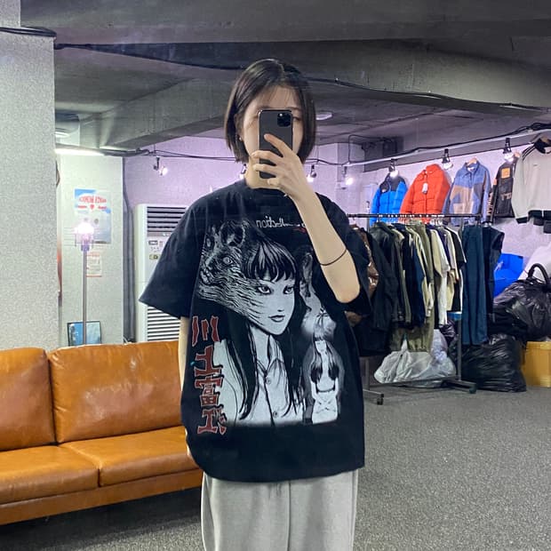 토미에 이토준지 애니메이션 반팔티 B4247