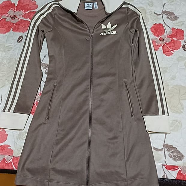 아디다스 원피스저지 XS 여성44 가슴40 기장82