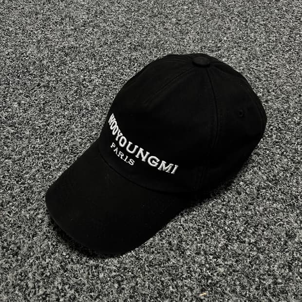 Wooyongmi  우영미 블랙 볼캡 free