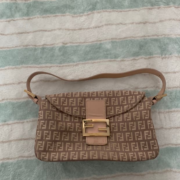 펜디 바게트백 정품 핑크