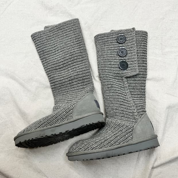 어그 카디 니트부츠 (230)