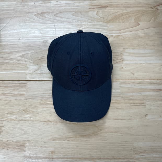 스톤아일랜드 네이비 볼캡 F