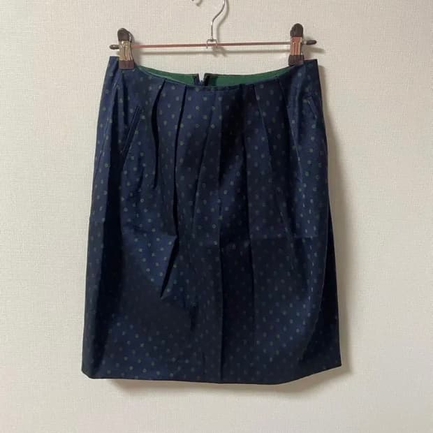 빈티지 도트 미디 스커트