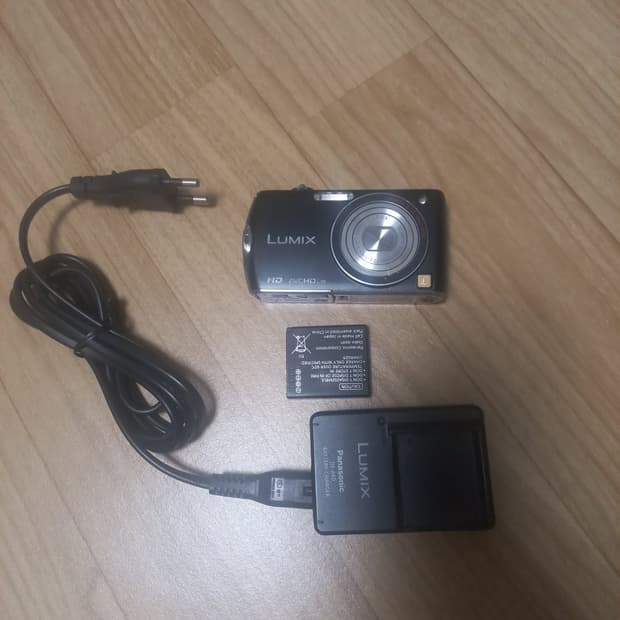 파나소닉 루믹스 dmc fx75 카메라 팔아요