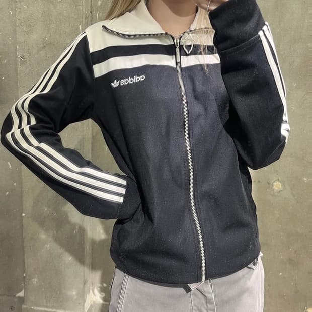 아디다스 화이트•블랙 흰검 83유로파 져지