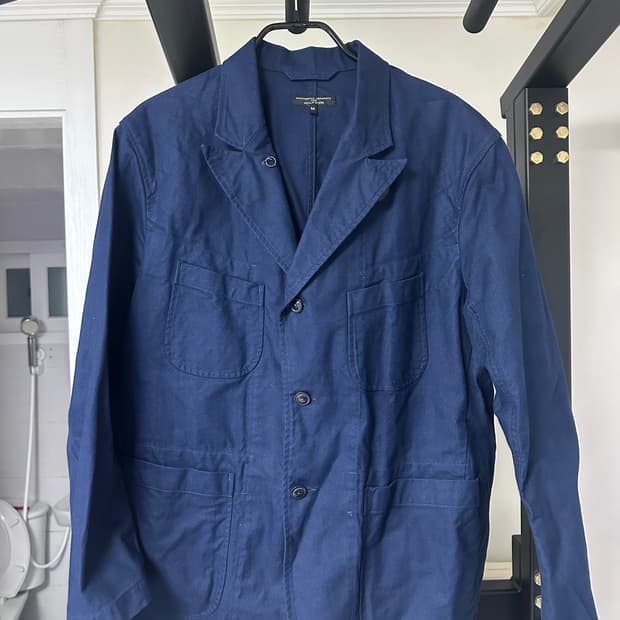 엔지니어드가먼츠 베드포드자켓 네이비 M 판매합니다. 