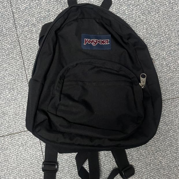 잔스포츠 백팩 블랙