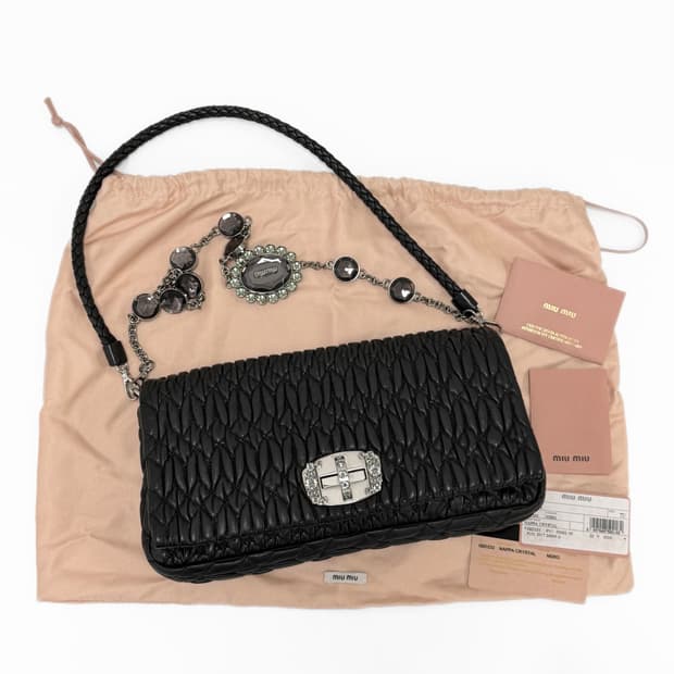 미우미우 나파 크리스탈 마테라쎄 숄더백