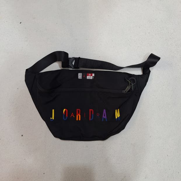 나익키조던  웨이스트백