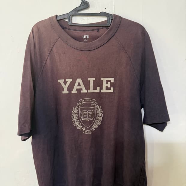 빈티지 유니클로 UT YALE 반팔 맨투맨
