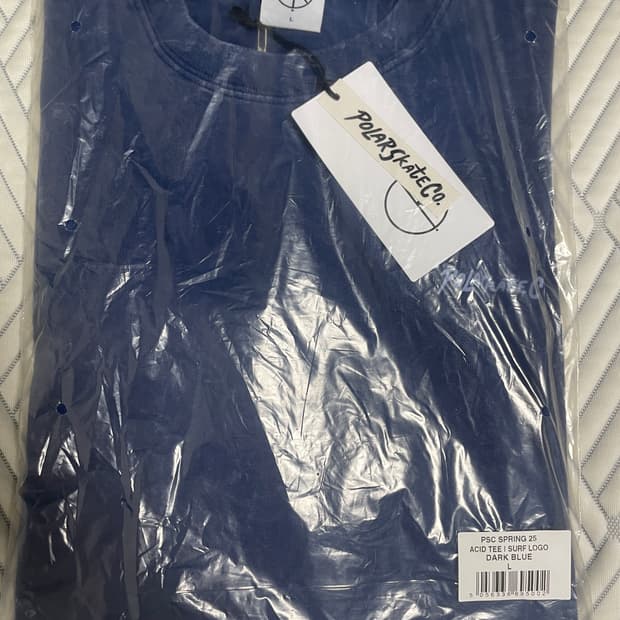 폴라스케이트 acid tee