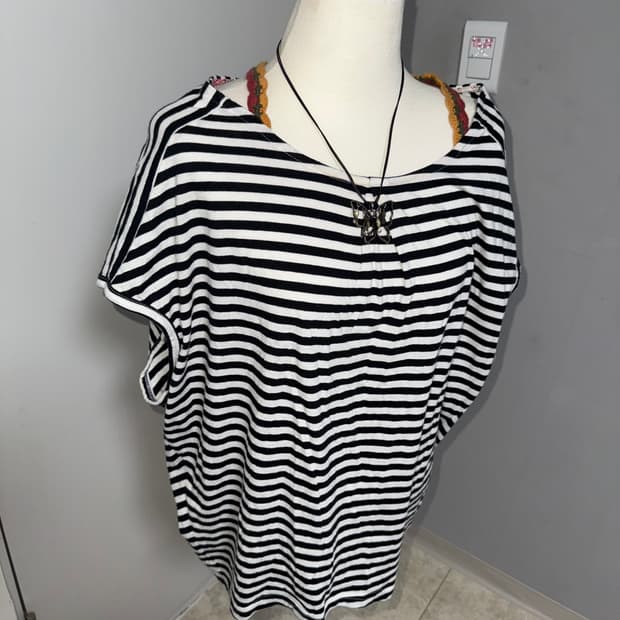 티티카카 에스닉 히피 단가라 티 