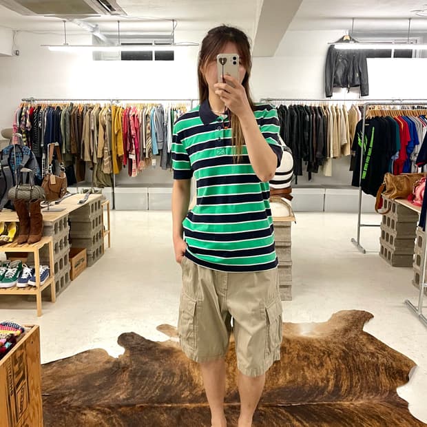  BENETTON stripe collar t-shirts