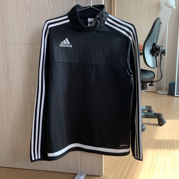 아디다스 하프집업 트랙탑