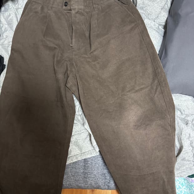 Art if acts 브라운팬츠