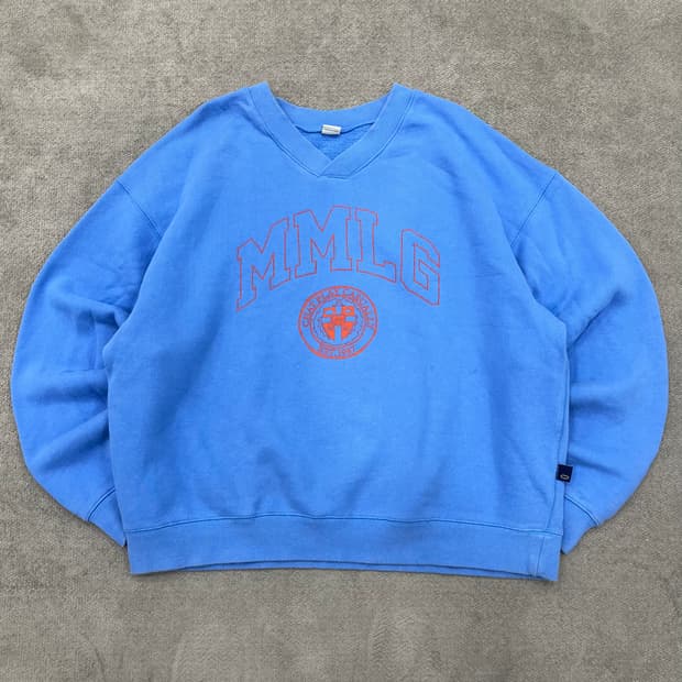 L Mmlg 브이넥 맨투맨