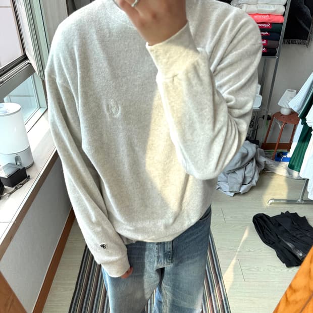 헤리티지플로스 맨투맨