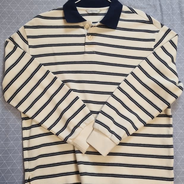 마인드브릿지 카라 배색 오버핏 스트라이프 티셔츠