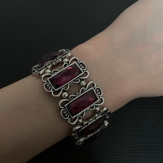 빈티지 고딕 퍼플 큐빅 팔찌