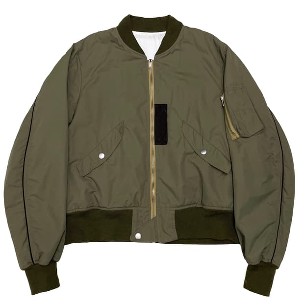 더 레터스 (The Letters)