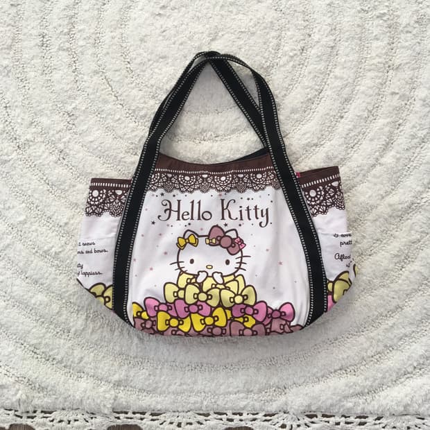 키티 아몬리사 숄더백