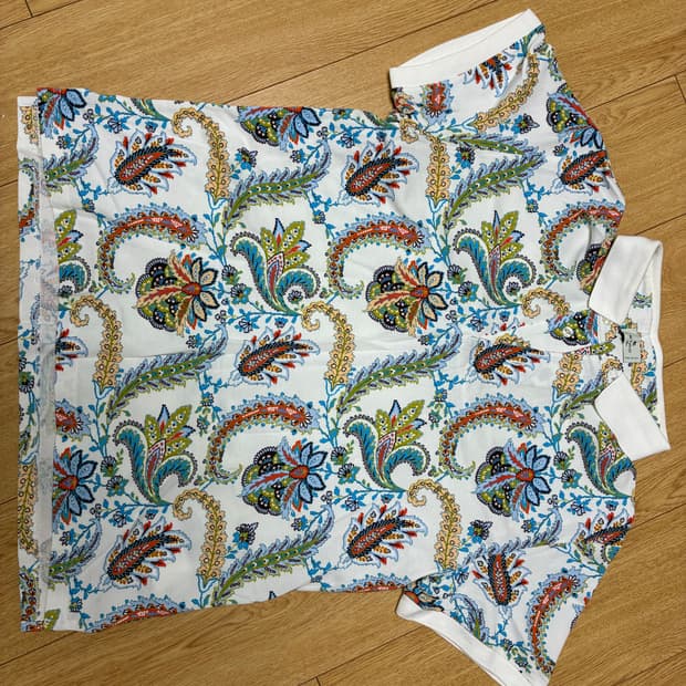 ETRO 흰색 반팔 카라티 95~100