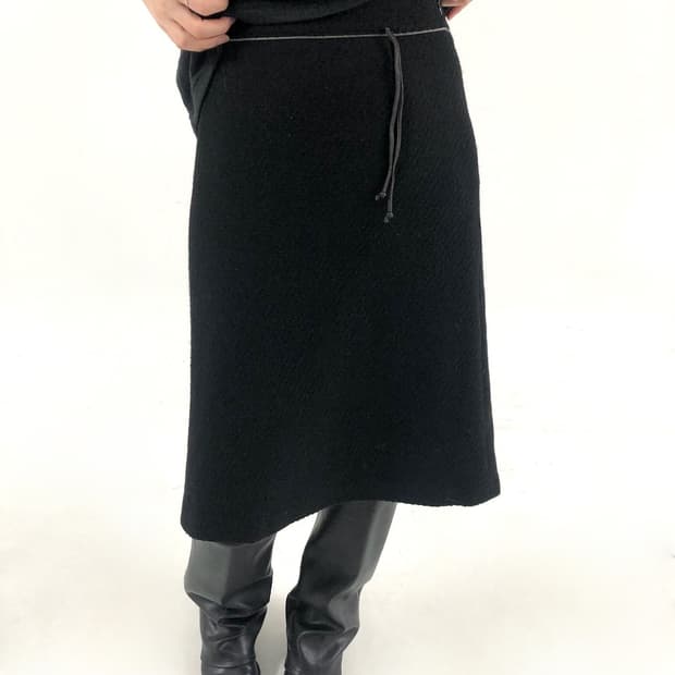 String Accent Diagonal-Line Midi Skirt