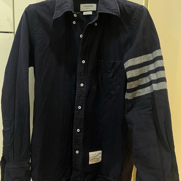 26fw 톰브라운 네이비 4바 셔츠 100-슬림105