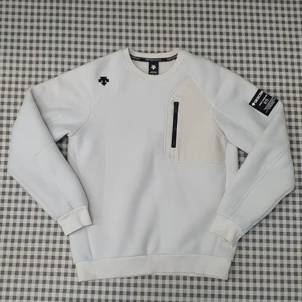 데상트 기모 맨투맨 남자95