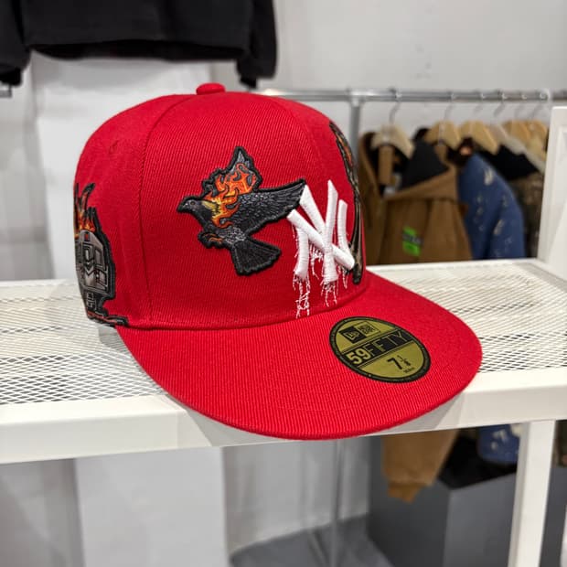 뉴에라 양키즈 지옥59FIFTY 7 볼캡 스냅백