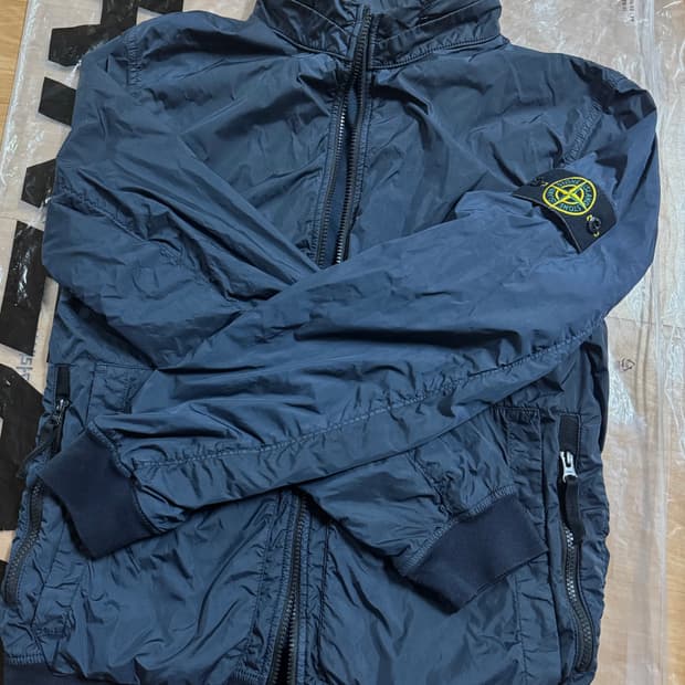 스톤아일랜드 크링클랩스 자켓 L