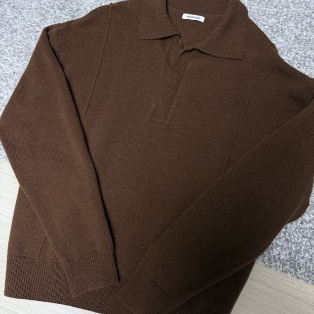 문선 Lambswool pin tuck collar 니트