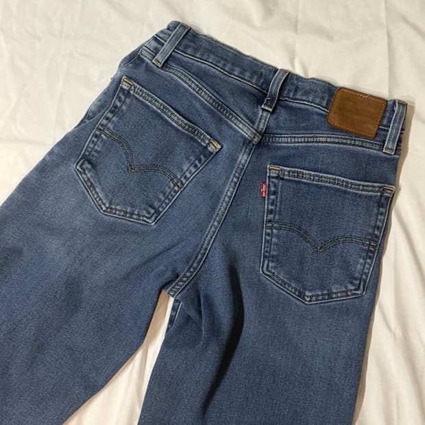 리바이스 배기대드진 여성 청바지 25