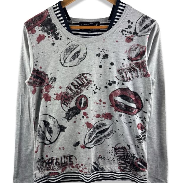 JPN 키치 Lip Layered 롱슬리브 2543