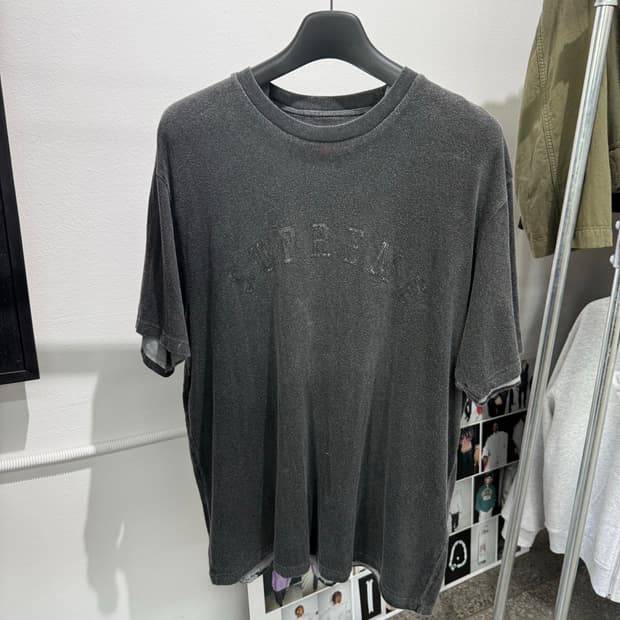 [XL] supreme overprint top