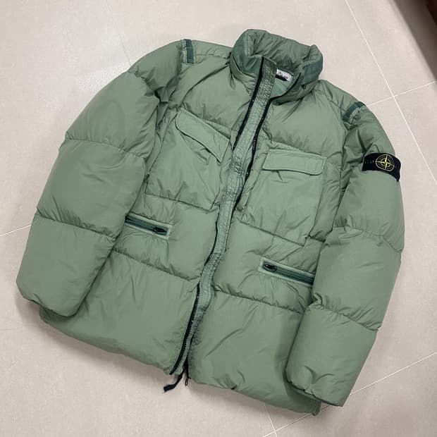 [XL] 정품 스톤아일랜드 22FW 크링클랩스 논후드 패딩 세이지