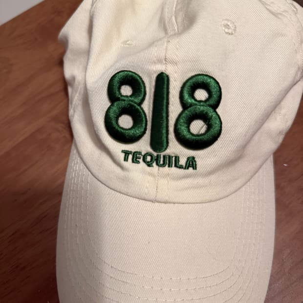818모자