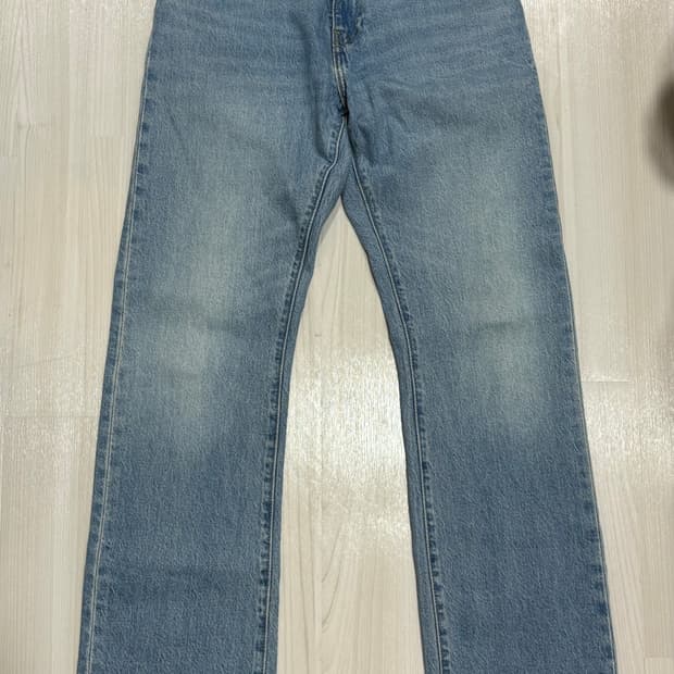 리바이스 517 프리미엄 부츠컷 플레어진 연청 데님 30x32