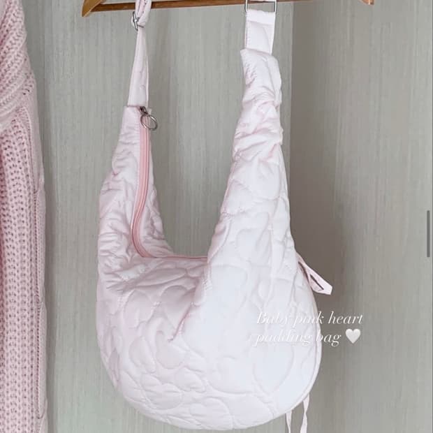 무료나눔) 러체 하트 퀄팅 패딩 가방 팩 연핑크