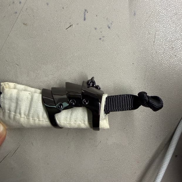 비비안 웨스트우드 아머링